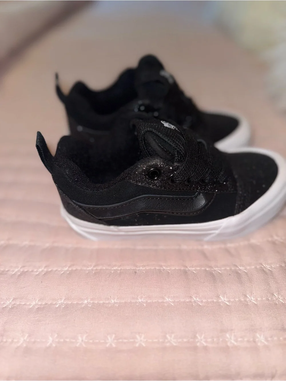 Vans sparkling black